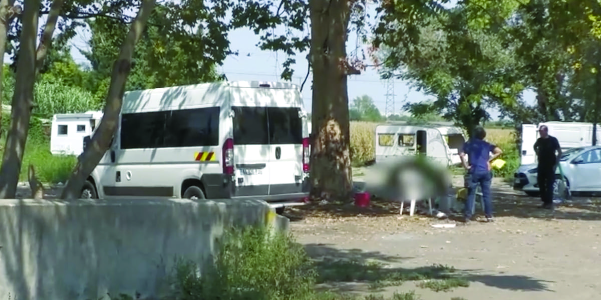 Il campo Rom abusivo di via Selvanesco