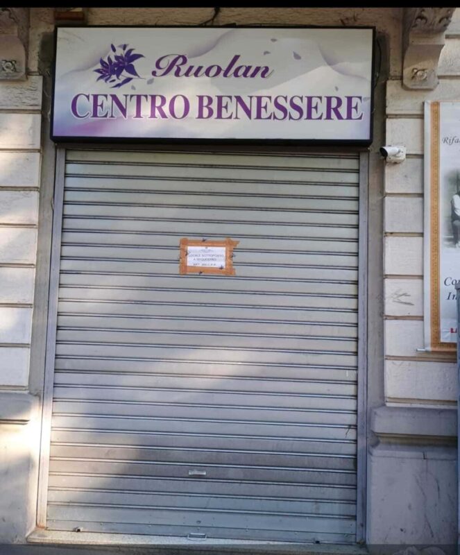 Il centro benessere di via Brioschi, chiuso per favoreggiamento della prostituzione.