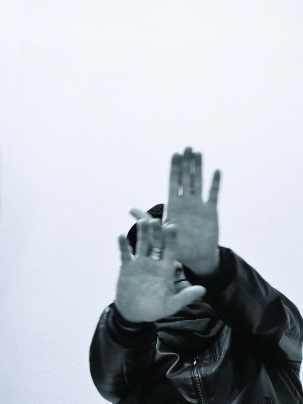 Ritratti dal Carcere, scattate nelle case di reclusione di Opera e San Vittore. Foto di Marina Lazzati.