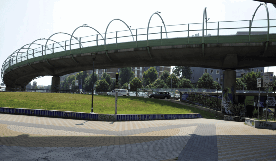 Il ponte di piazza Maggi.